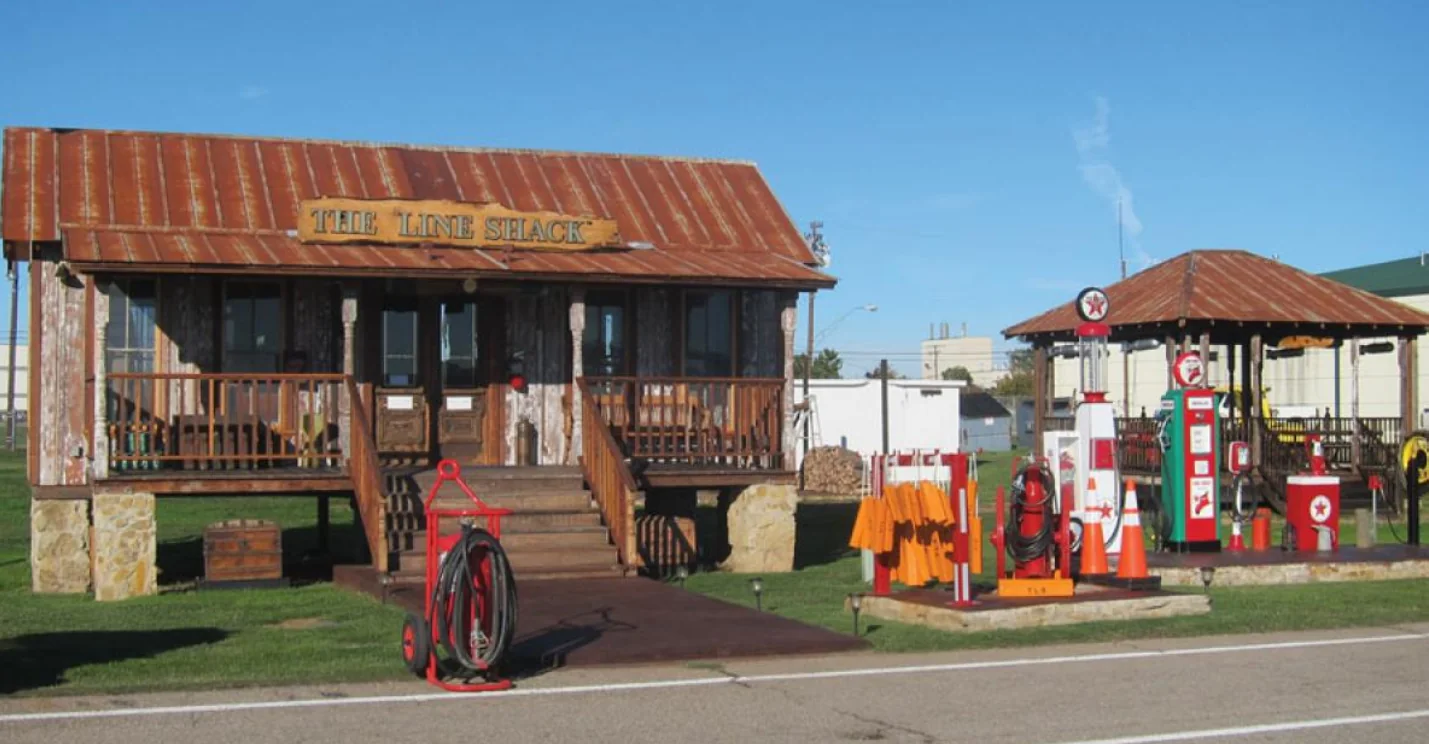 Ardmore Industrial Airpark and aviation businesses at Ardmore Municipal Airport