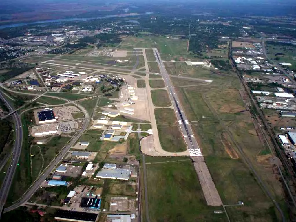 Aerial view of Fort Smith Regional Airport in Arkansas